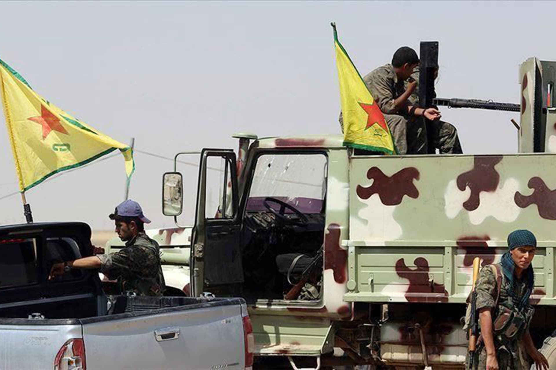 أزمة القيادة في قوات سوريا الديمقراطية تعكس التدخلات الخارجية