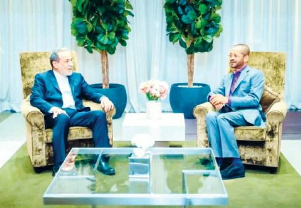 إيران تتعهد بالمرونة في محادثات جنيف وأمريكا تعزز حشدها العسكري